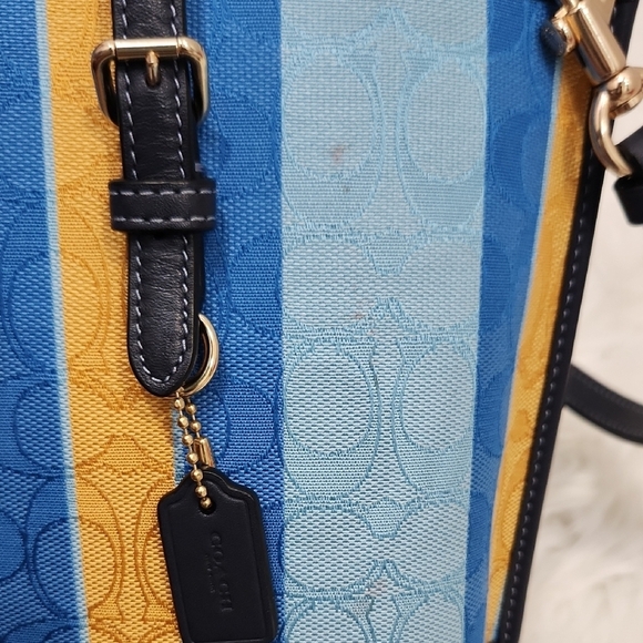 💙🔹️Coach🔹 Mollie Tote 25 Signature Jacquard With Stripes And Matching Wallet - Picture 13 of 17
